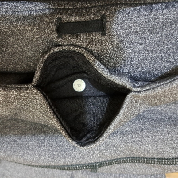 Lululemon jogger - Picture 8 of 8